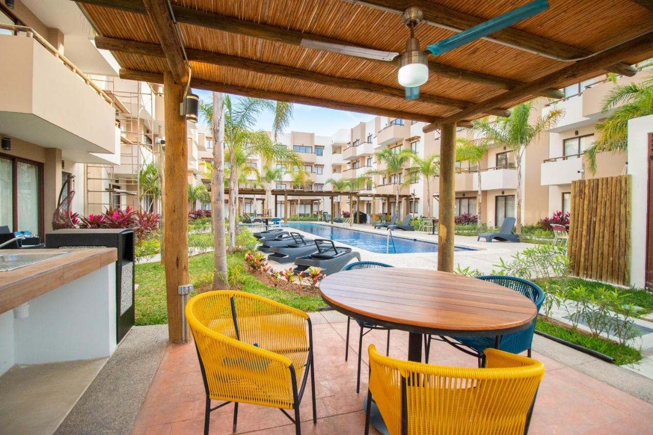Ambar Condominios Mazatlán Esterno foto