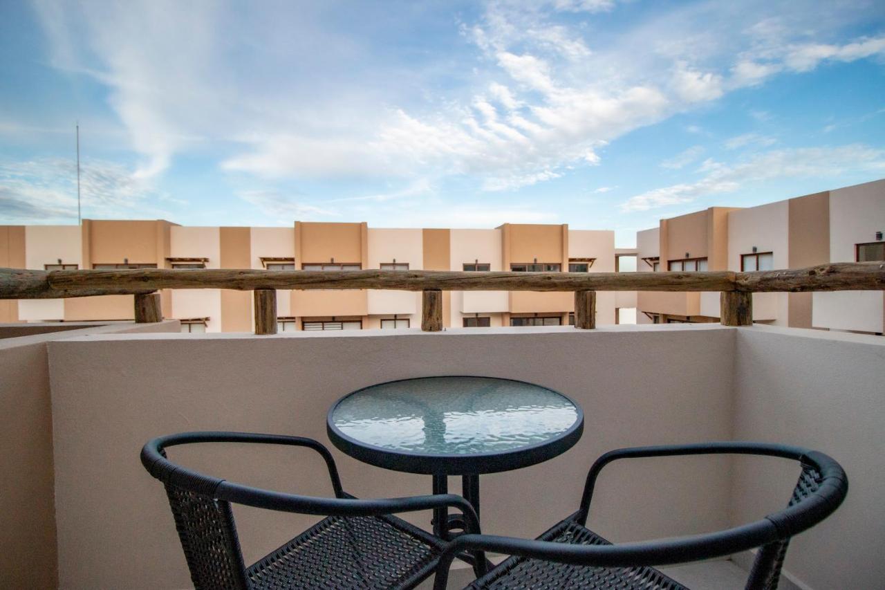 Ambar Condominios Mazatlán Esterno foto