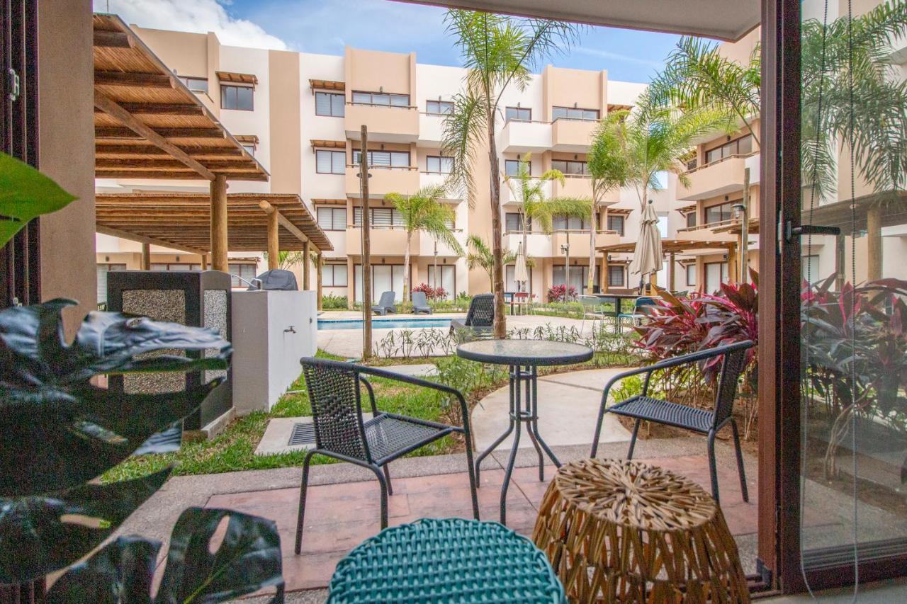 Ambar Condominios Mazatlán Esterno foto